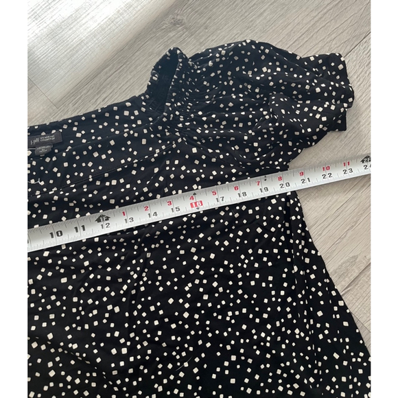 J. Jill wearever collection flutter short sleeve patterned shirt XL petite - Picture 4 of 7